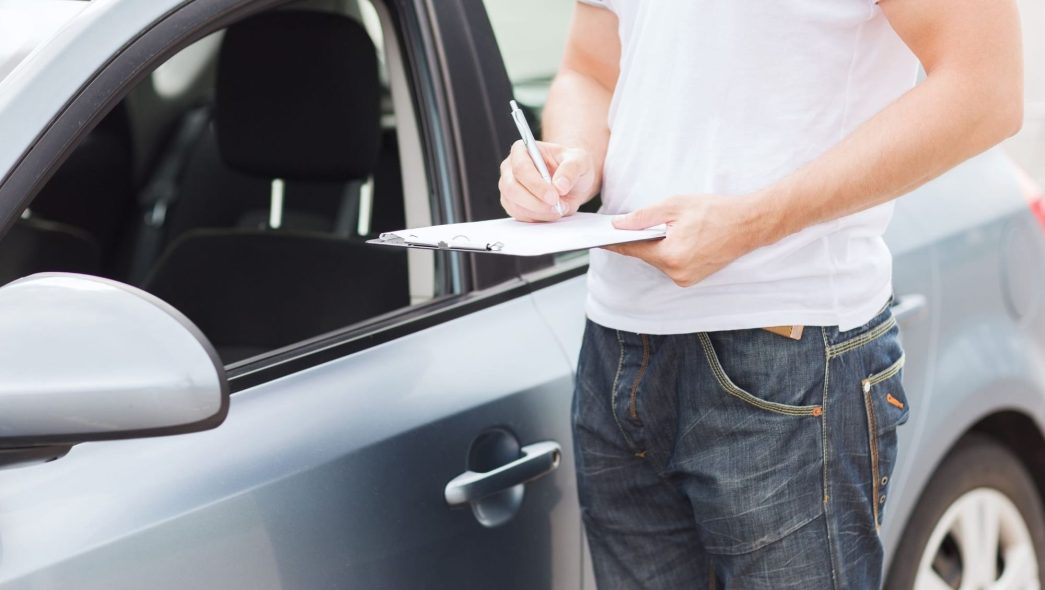 découvrez les étapes essentielles pour réussir la vente de votre voiture. de l'évaluation de sa valeur à la finalisation de la transaction, suivez notre guide pratique pour vendre votre véhicule rapidement et en toute sécurité.